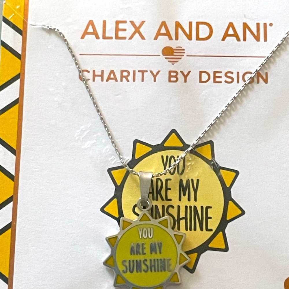 NWT Alex and Ani You Are My Sunshine Adjustable Necklace ☀️❤️